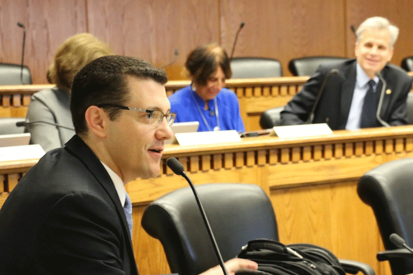 Sen.+Joe+Fain%2C+an+Auburn+Republican%2C+discusses+the+bill+he+sponsored+during+the+Education+Committee+hearing.+Photo+by+Dan+Hiestand.